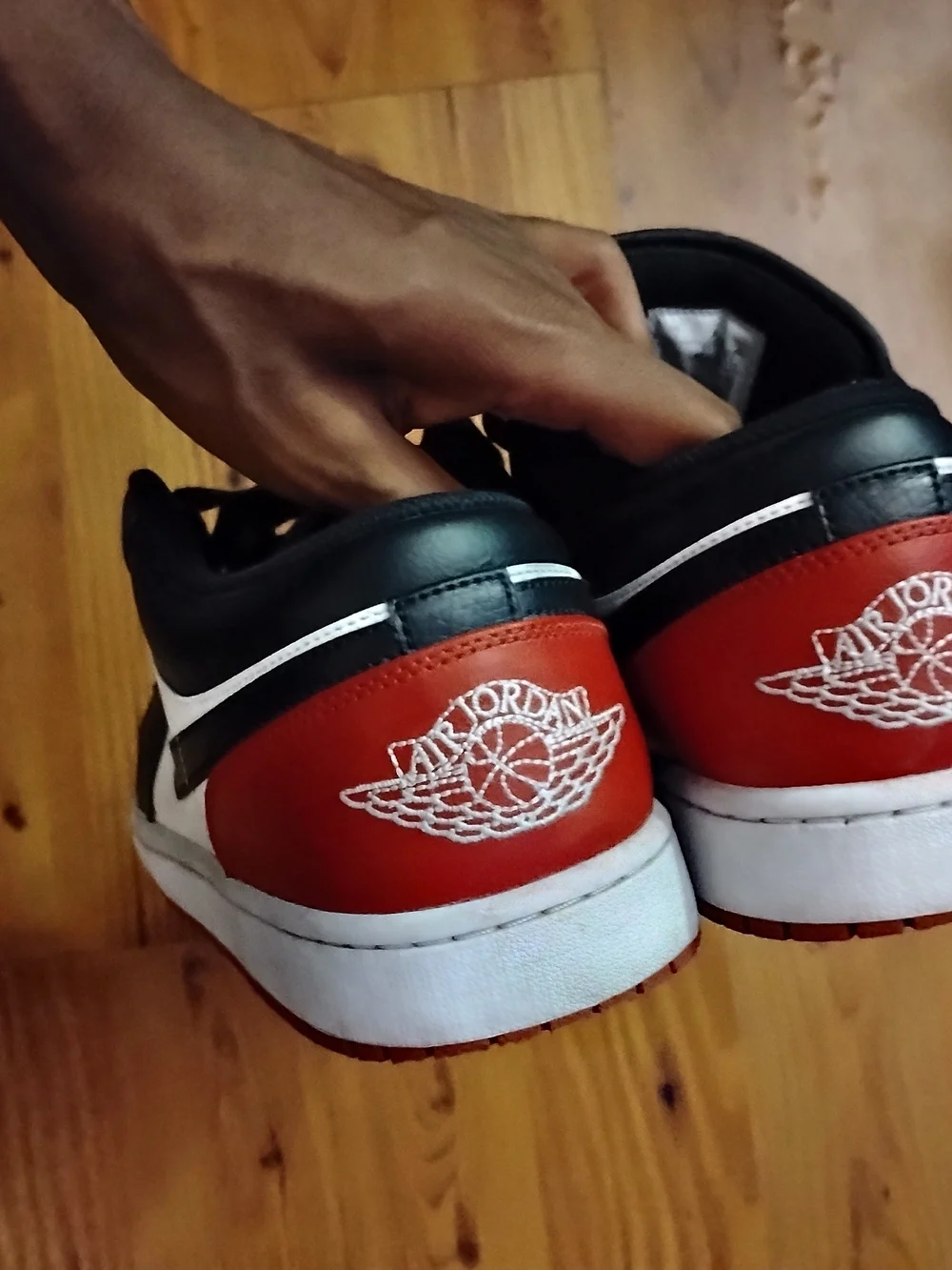 Low Jordan 1s